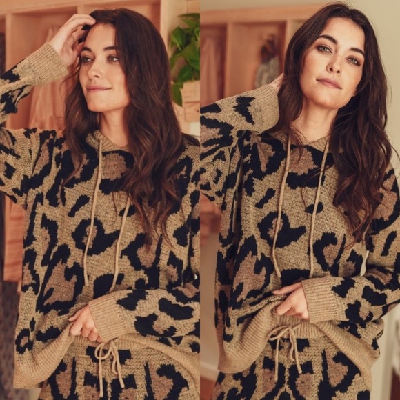 🚨24 HOUR SALE🚨Weekend Fit Leopard Print Set - Picture 6 of 10